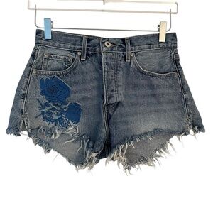 Levi’s | Blue Embroidered Frayed Hem Cheeky High Denim Short Size 26